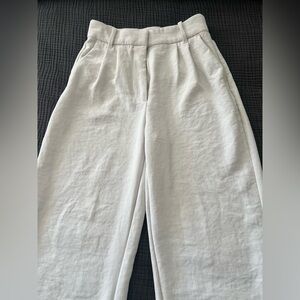 Abercrombie White Crepe Pants